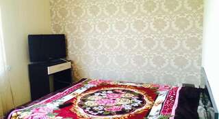 Гостиница Gostevoy Dom "Олимпийский"  Адлер Семейный номер с ванной комнатой-8