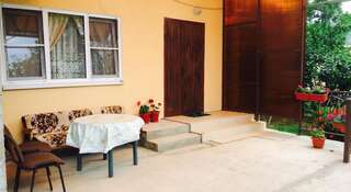 Гостиница Gostevoy Dom "Олимпийский"  Адлер Семейный люкс-4